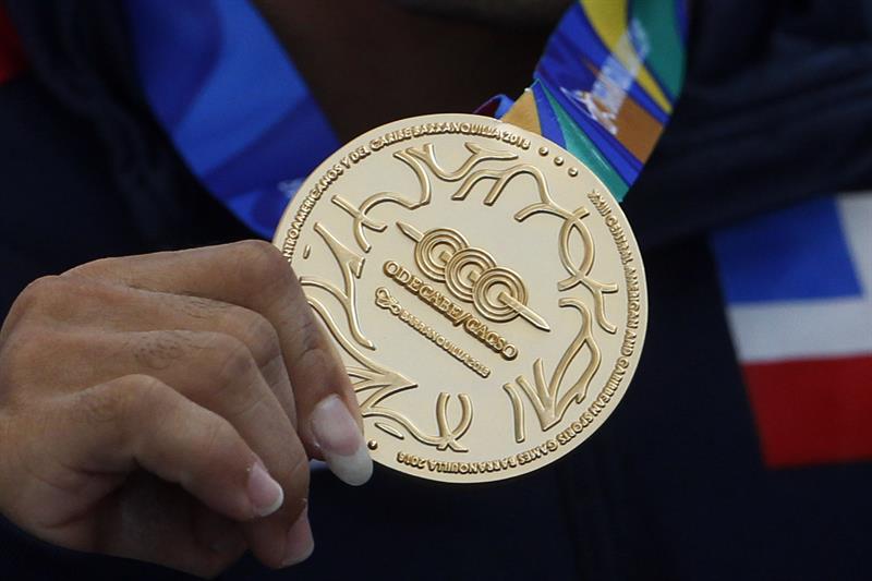 Medallistas de Barranquilla son premiados