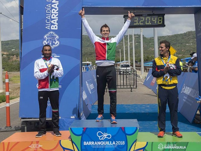 México barre medallas en Triatlón de Centroamericanos