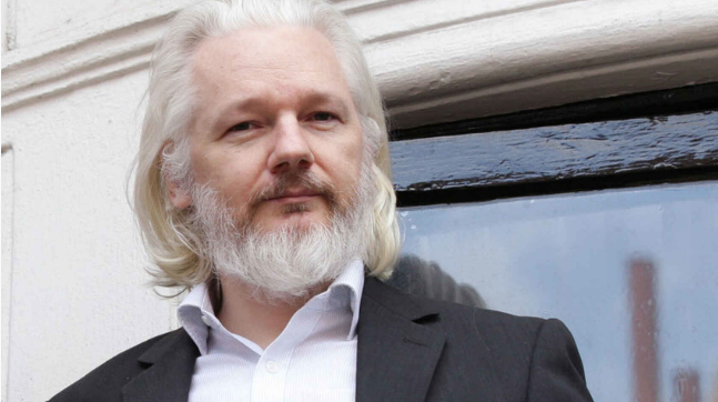 México ofrece asilo político a Julian Assange