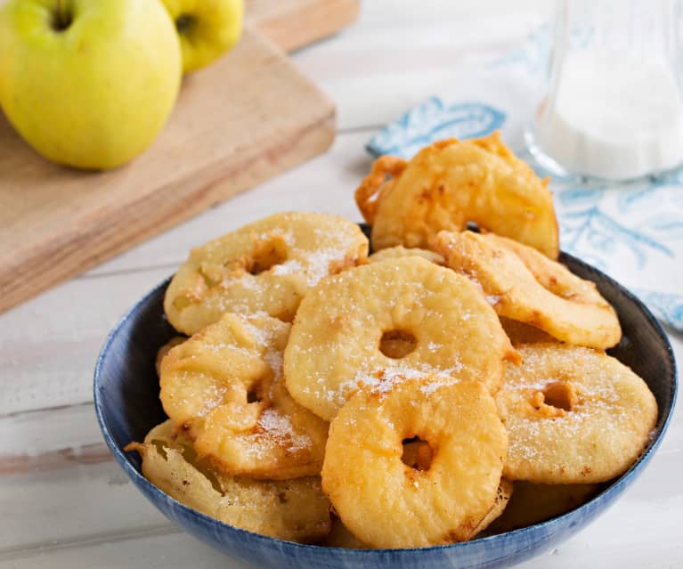 Mini bocados fritos de manzana