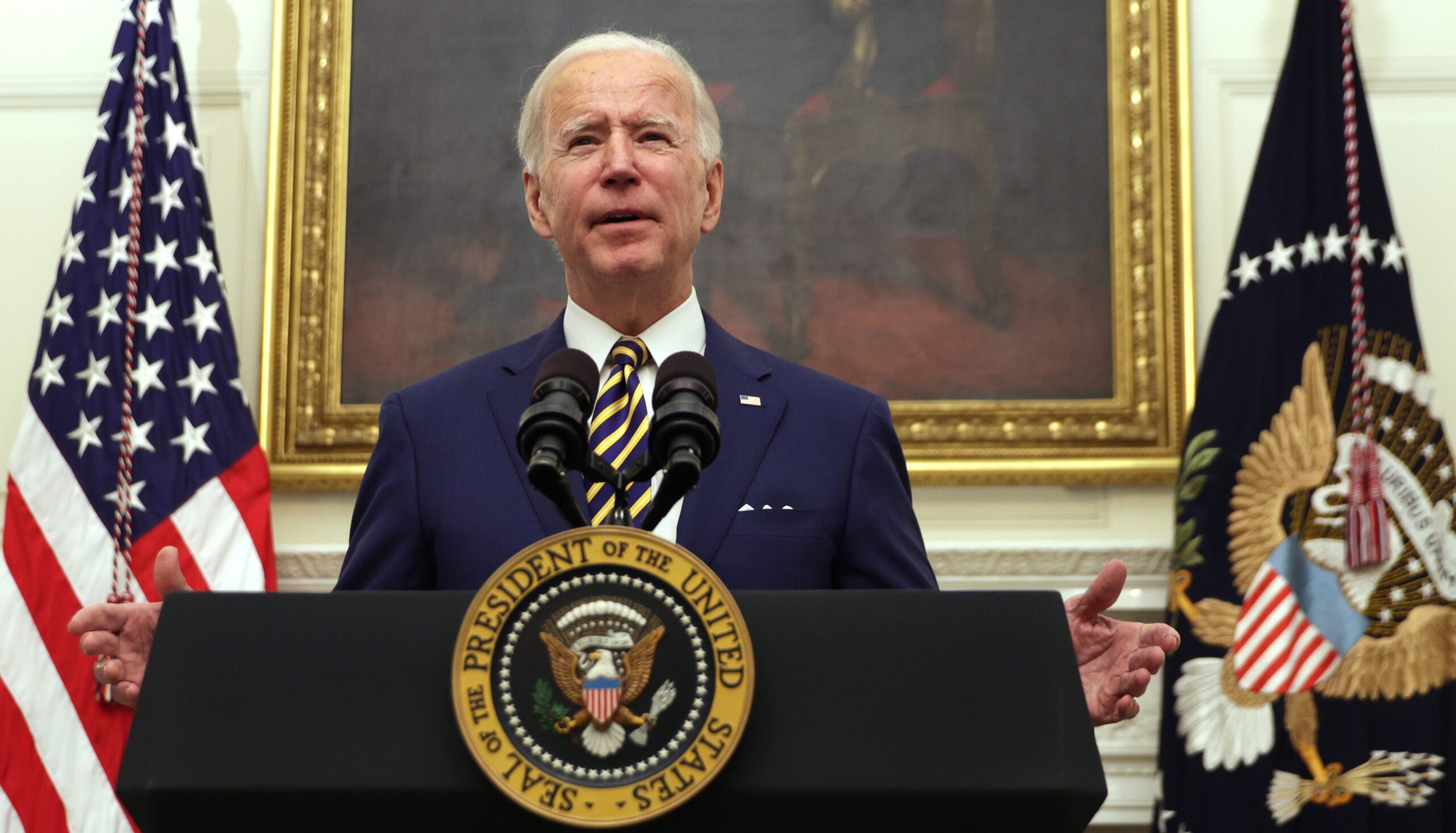 «No permitiremos que la gente pase hambre”, dice Joe Biden