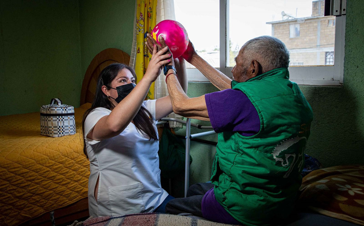 OFRECE ICATI CURSO DE CAPACITACIÓN PARA CUIDADORAS Y CUIDADORES DE ADULTOS MAYORES Y PERSONAS CON DISCAPACIDAD