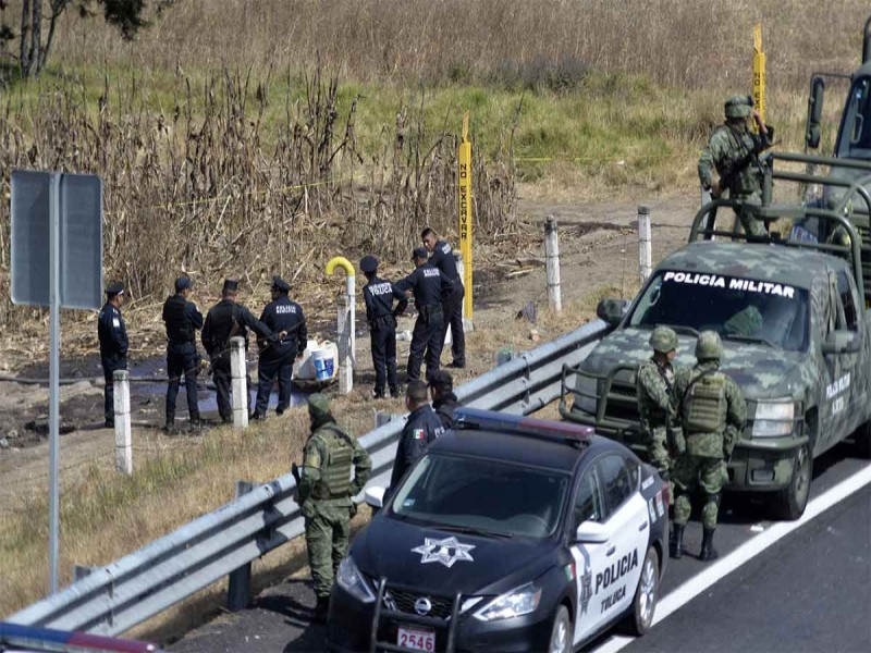 PGR asegura 261 mil litros de combustible