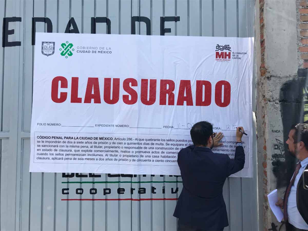 Por despojo, clausura la Miguel Hidalgo estacionamiento de SME