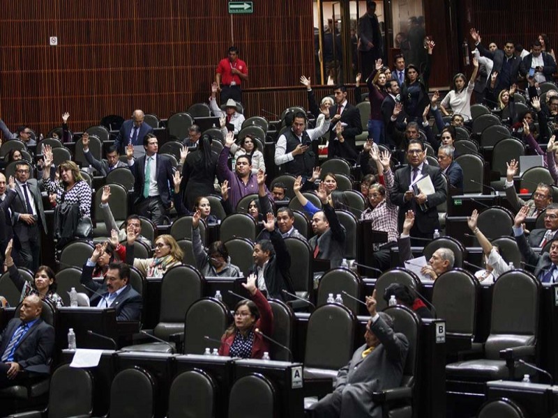 Presentan en San Lázaro número récord de iniciativas