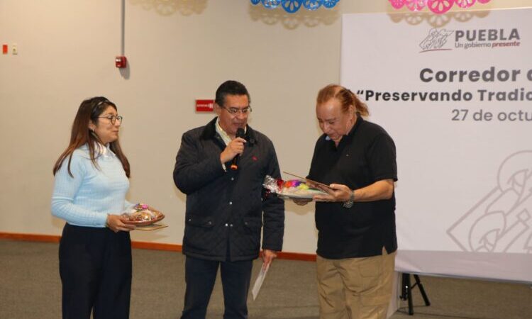 Promueve gobierno de Sergio Salomón preservación de tradiciones mexicanas