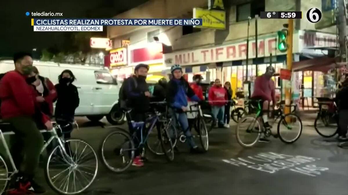 Protestan ciclistas por muerte de vendedor en sillas de ruedas en Neza