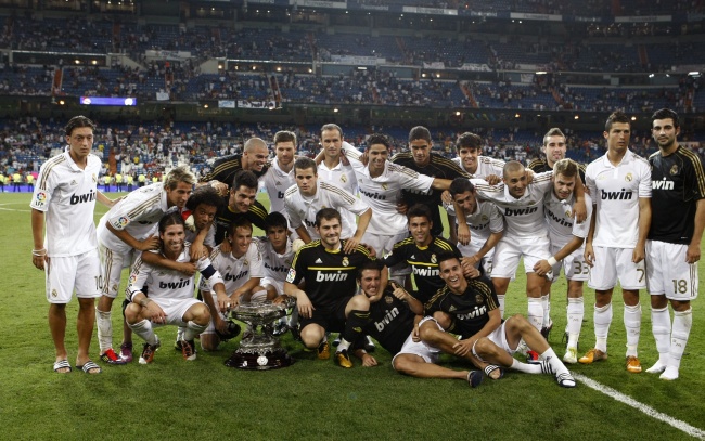 Real Madrid conquista el Trofeo Santiago Bernabéu