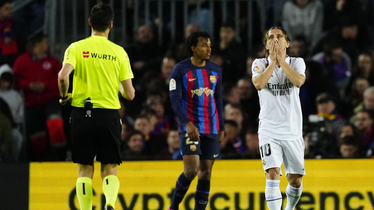 Real Madrid le pierde el paso al Barcelona