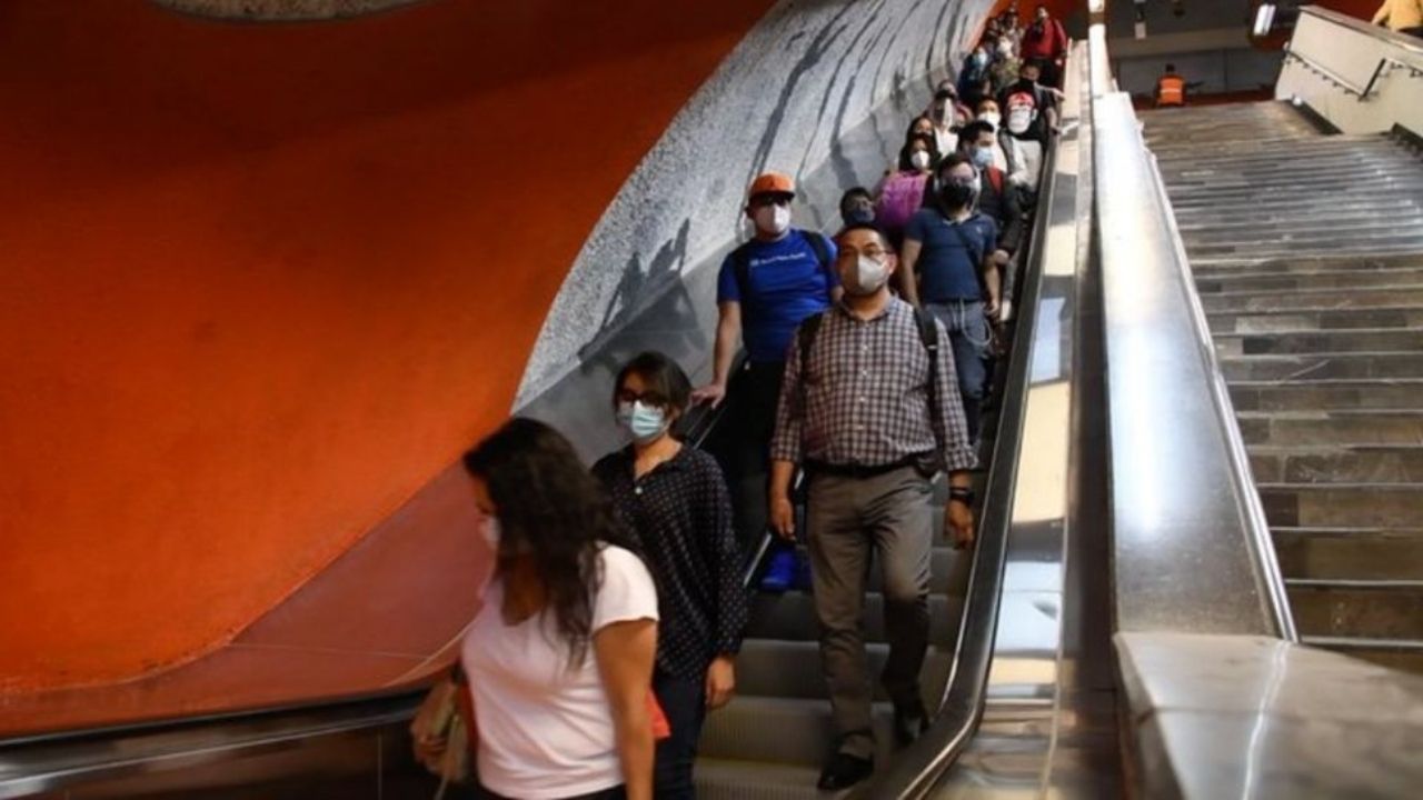 Reportan fallas en nuevas escaleras eléctricas de Metro Mixcoac