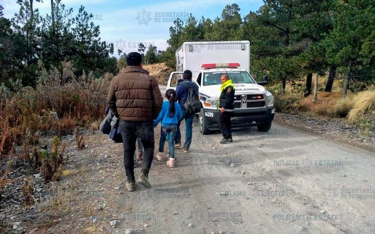 Rescatan a familia extraviada en el Nevado de Toluca