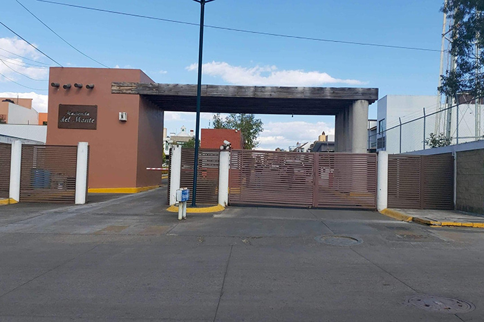 Se entrega a la policía sujeto que asesinó a su propia madre en Hacienda del Monte en Morelia