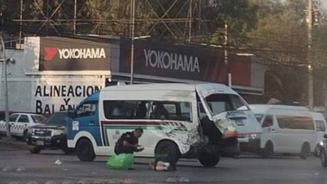 Se reporta fuerte accidente en vía José López Portillo