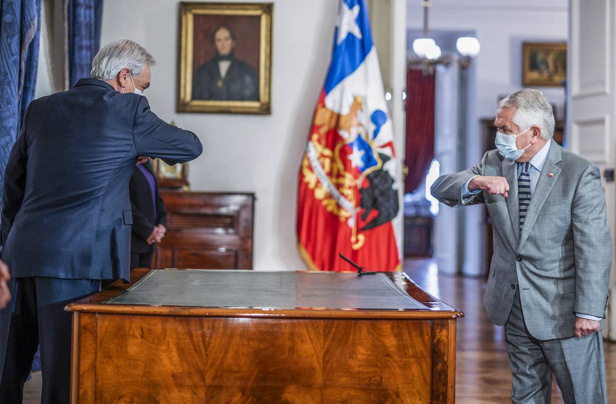 Sebastián Piñera de tumbo en tumbo