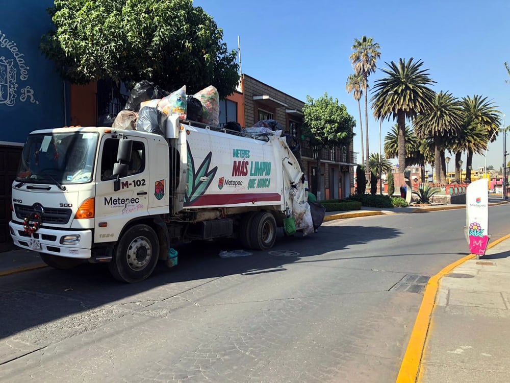 SIN PARAR EN METEPEC LOS SERVICIOS ESENCIALES: GABY GAMBOA