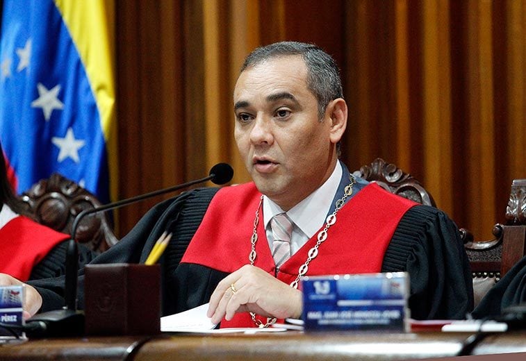 TSJ convocó a Nicolás Maduro a juramentarse como presidente constitucional este 10 de enero