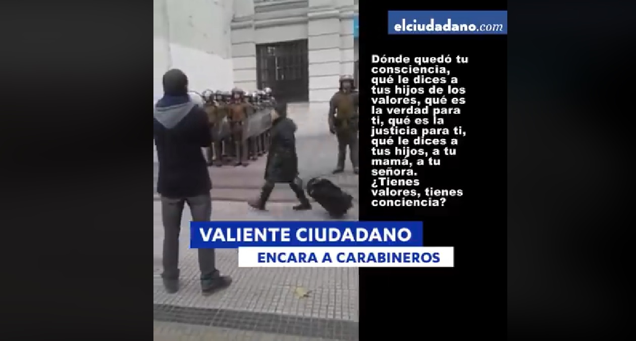 (Video) Ciudadano solitario encara con megáfono a carabineros: “Porque tenemos la razón seguiremos exigiendo nuestros derechos”