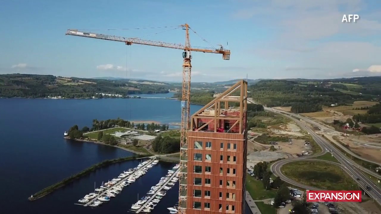 (Video) Noruega construye la torre de madera más alta del mundo