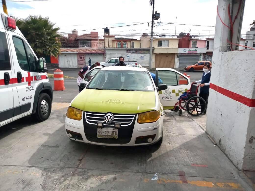 Yuliet dio a luz en un taxi afuera de la Cruz Roja en Metepec