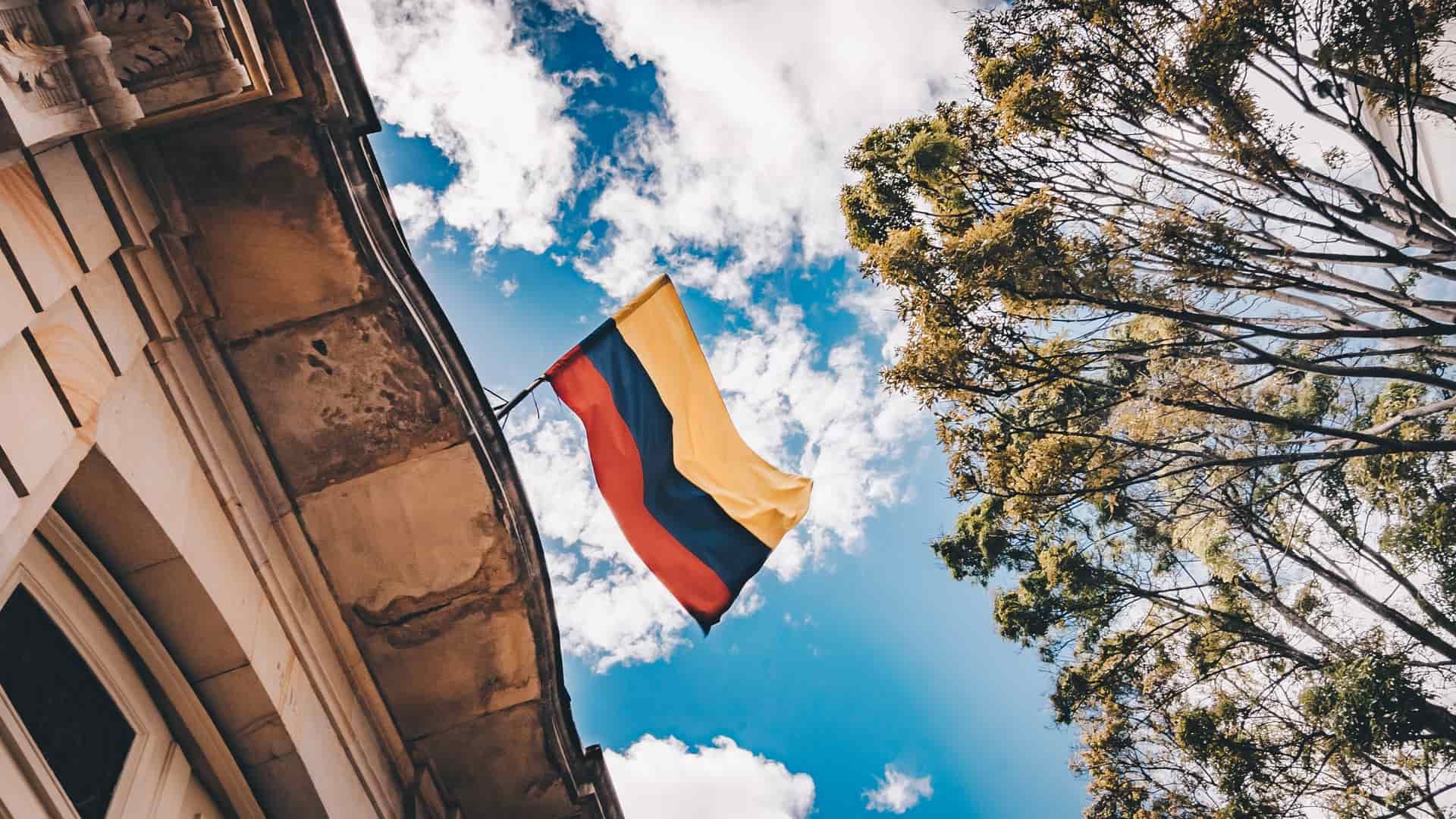 7 mitos y verdades sobre las regulaciones y uso de las criptomonedas en Colombia