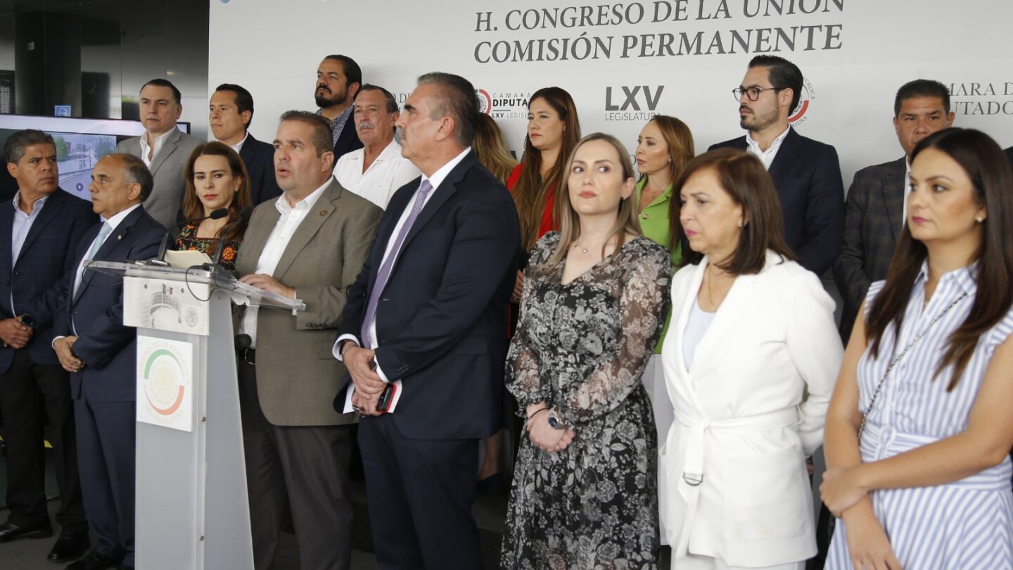 Alcaldes de Nuevo León demandarán legalmente a Samuel García por retención de recursos municipales |