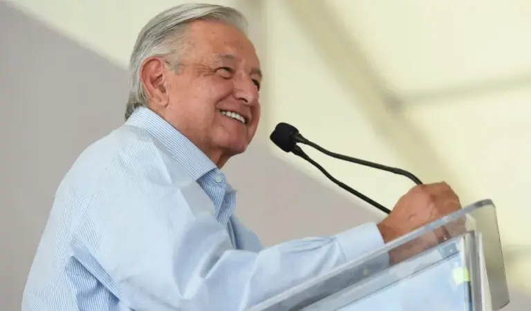 AMLO asegura que deja preparado el camino para el relevo generacional en su último año de gobierno