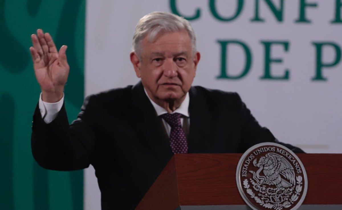 AMLO: Los Que Más Se Creen Campañas Vs Su Gobierno Son De Nivel Licenciatura Para Arriba