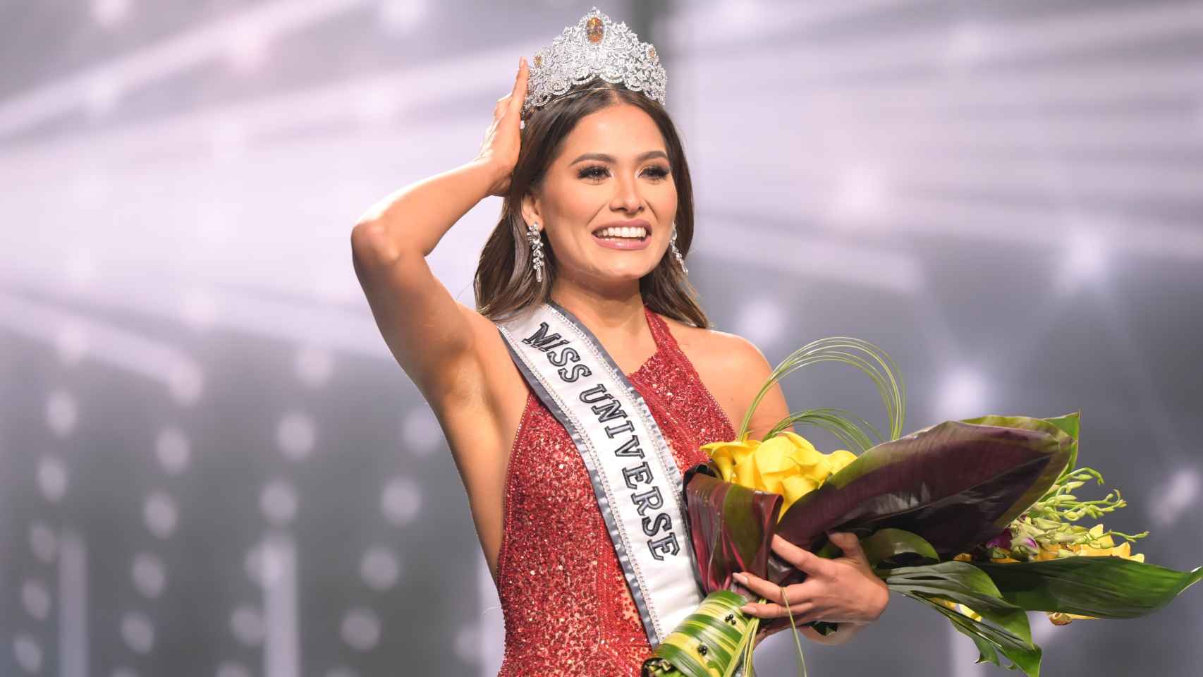 Andrea Meza gana Miss Universo; es la tercer mexicana en ganar la corona