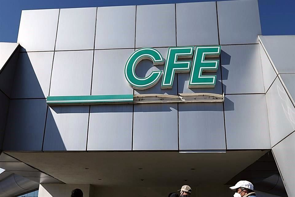 CFE pierde ganancias por segundo año consecutivo