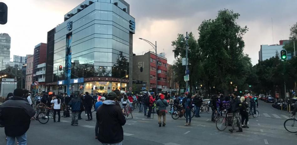 Ciclistas mexicanos llaman a la “revancha” tras la agresión de policías