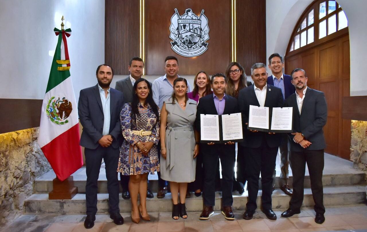 Corregidora se convierte en el primer municipio en implementar la Firma Electrónica Avanzada para mejorar la atención ciudadana |