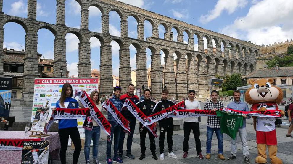 DEPORTISTAS APOYAN A NAVA