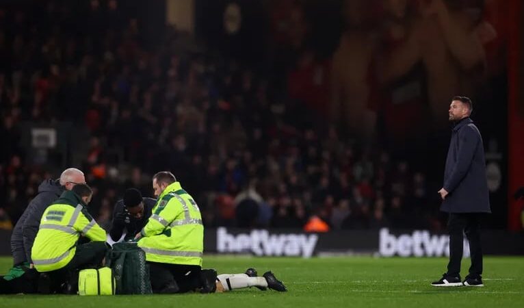 Desvanecimiento de Tom Lockyer en el campo: Suspensión del partido entre Bournemouth y Luton