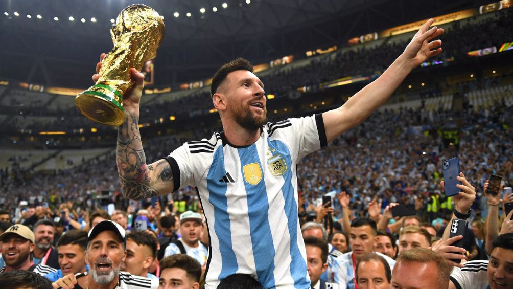 El camino a la gloria: Buenos Aires celebra a Messi y el título mundial obtenido en Qatar 2022