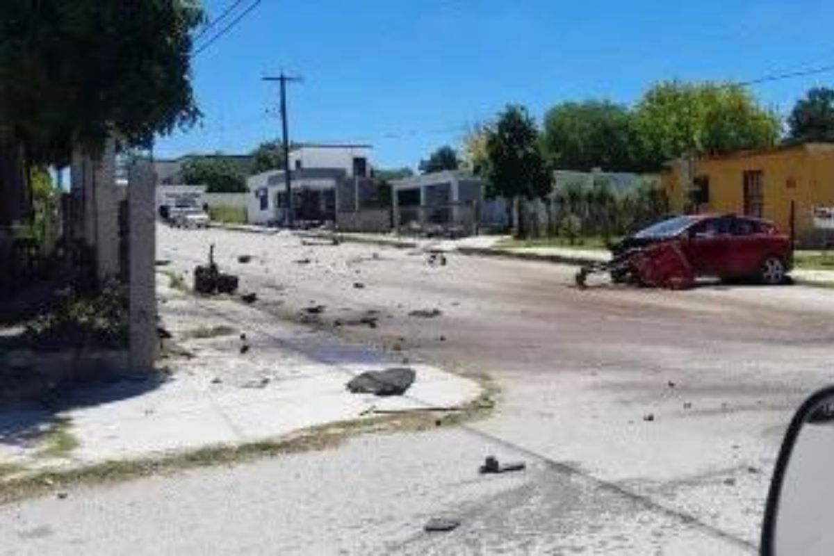 Enfrentamientos y bloqueos en Tamaulipas: Un policía muerto y caos en las carreteras