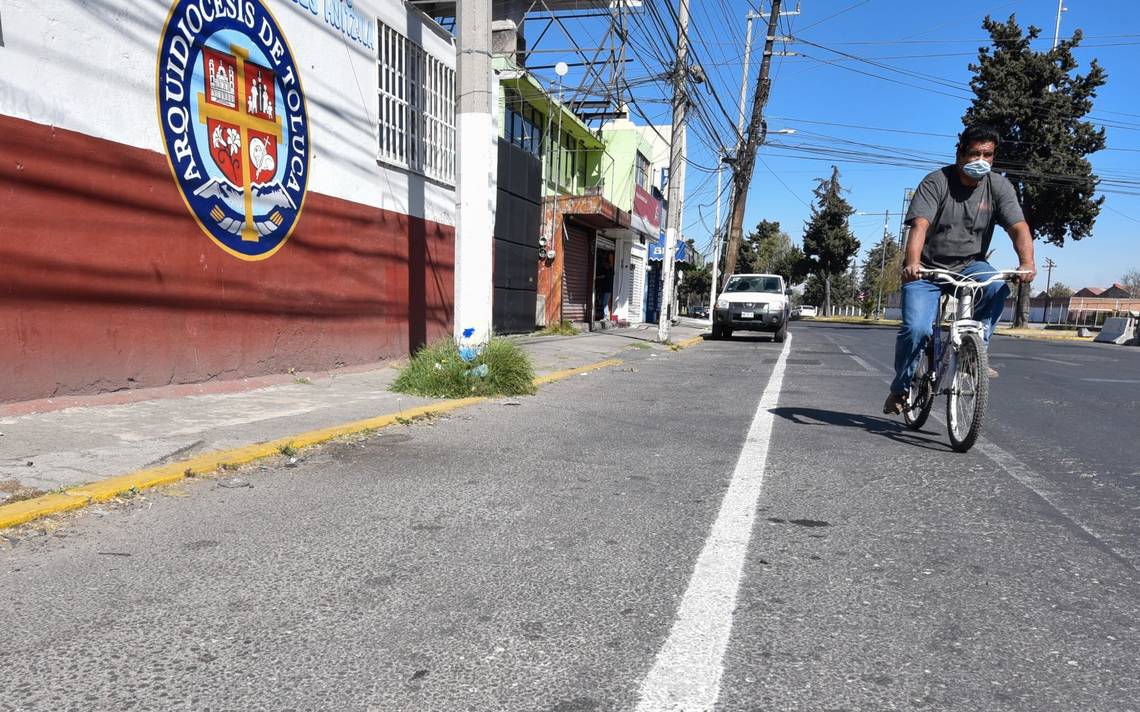 Entregaron firmas para construcción de ciclovía en Toluca