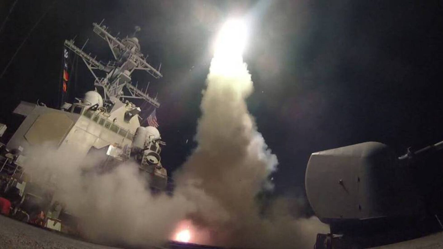 Estados Unidos lanza un bombardeo sobre el este de Siria |
