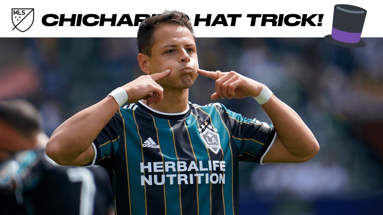 Hat-trik de “Chicharito”