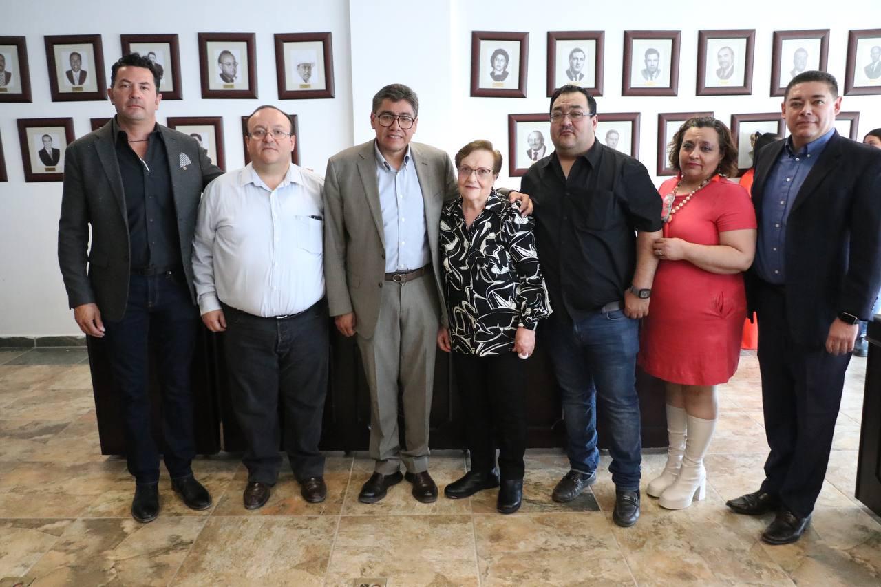 Homenajeando a Ismael Gutiérrez Hermosillo: El cambio de nombre de la calle Tecnológico a Ismael Gutiérrez Hermosillo de la colonia Universidad