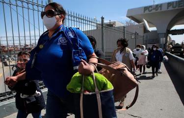 HRW detecta extorsiones y secuestros de migrantes en la frontera México-EEUU