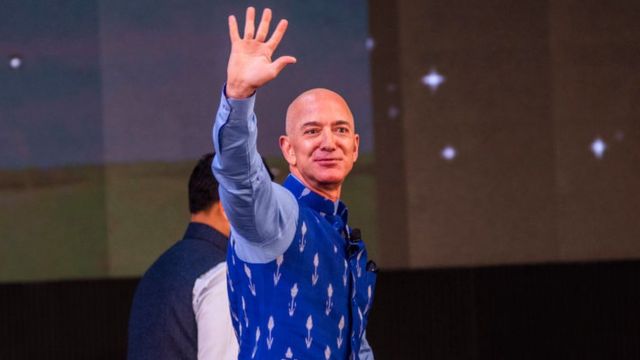 Jeff Bezos dejará la presidencia ejecutiva de Amazon