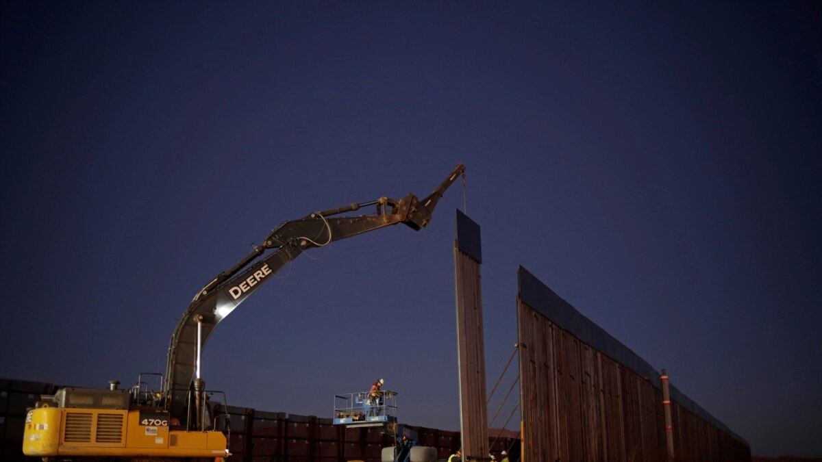 Joe Biden frena en seco la construcción del muro fronterizo