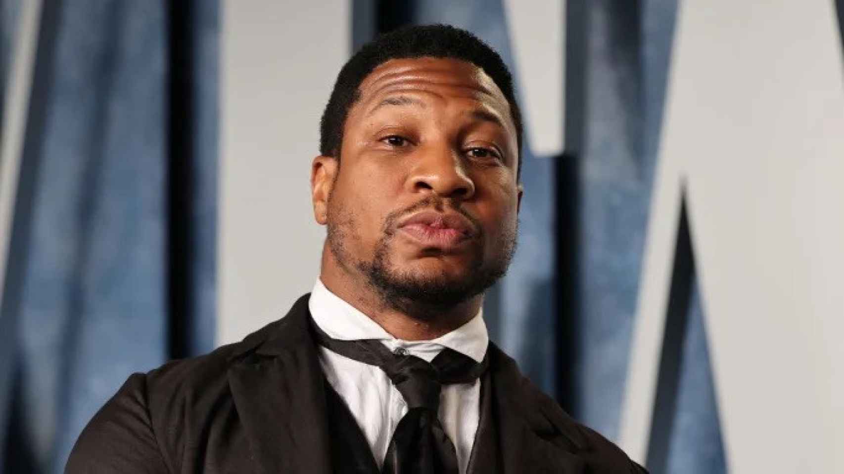 La caída de Jonathan Majors: Declarado culpable de agresión y acoso, su carrera cinematográfica se complica