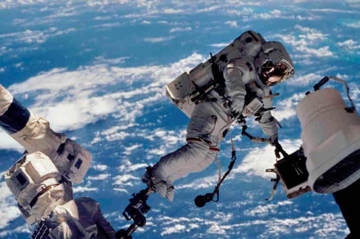 La ESA amplía su flota de astronautas y se abre a la discapacidad