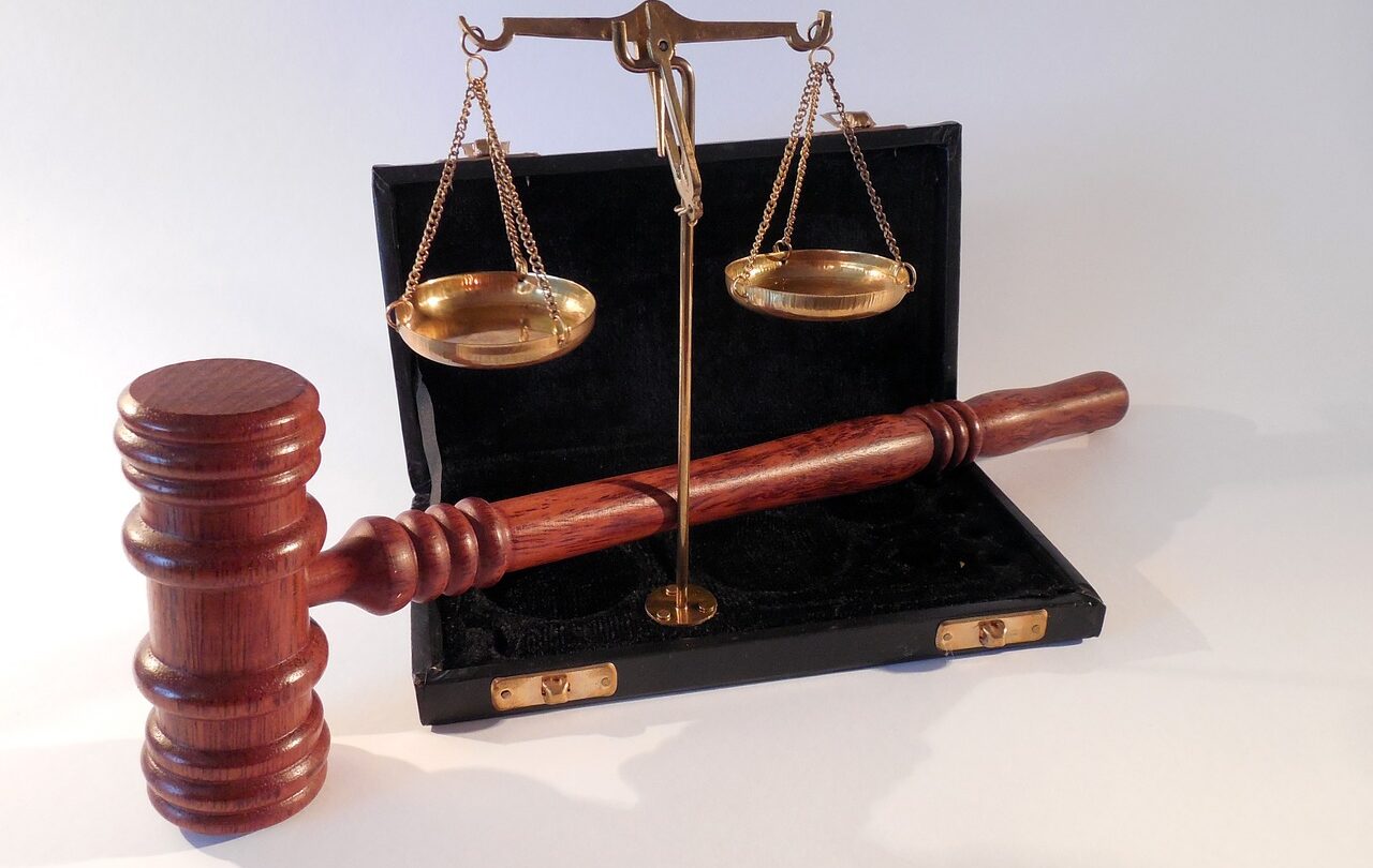 La importancia de un poder judicial independiente y financiado para el Estado de Derecho y el acceso a la justicia |