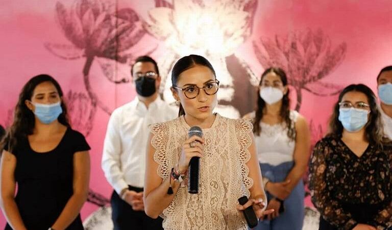 María Alemán presenta Centro de Incubación Municipal para Querétaro