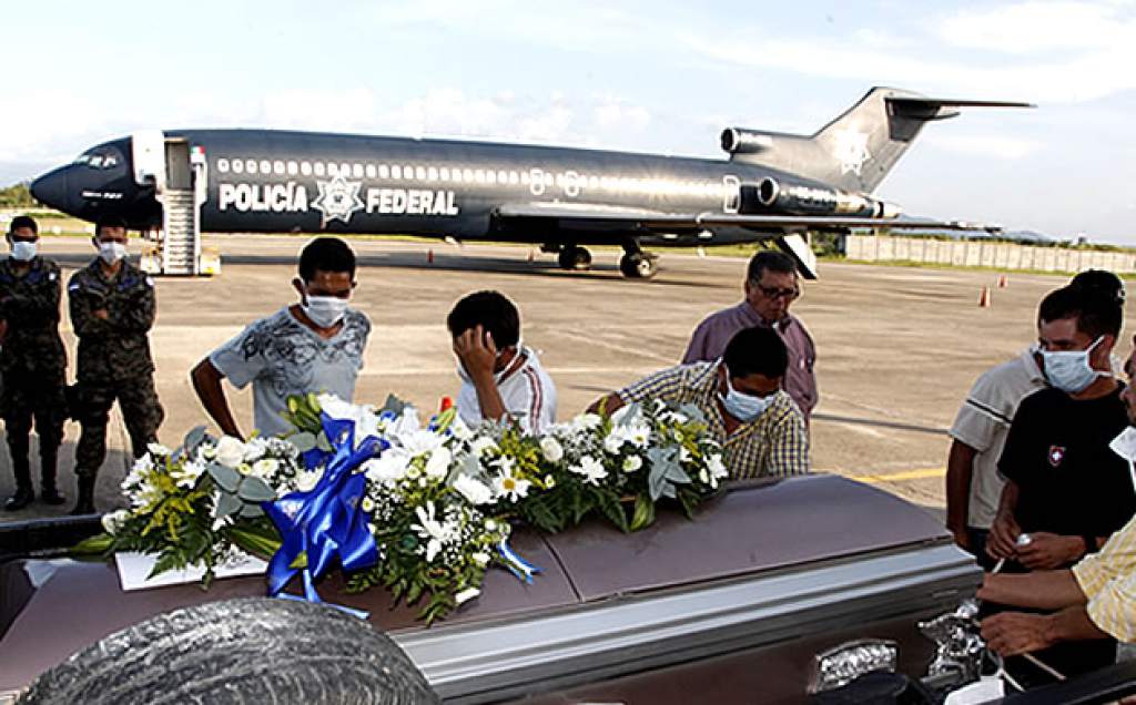 México cubrirá repatriación de cuerpos de migrantes guatemaltecos masacrados