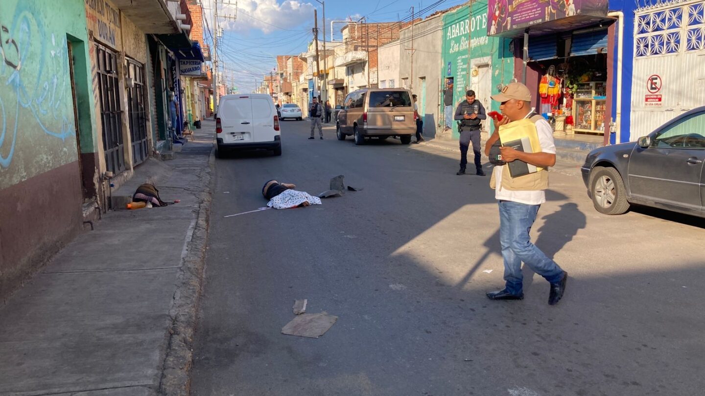 Muere indigente tras ser atropellado |