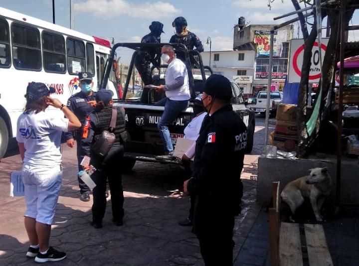 Policías de Temoaya agreden a encuestadores