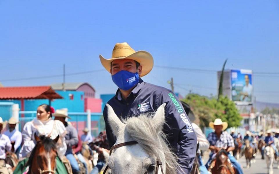 Potenciar nuestras tradicionales cabalgatas: Roberto Cabrera